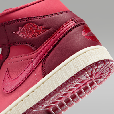 NIKE公式】エア ジョーダン 1 MID SE ウィメンズシューズ.オンライン